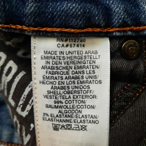 True Religion Manchester United Jeans - Picture 11 of 16